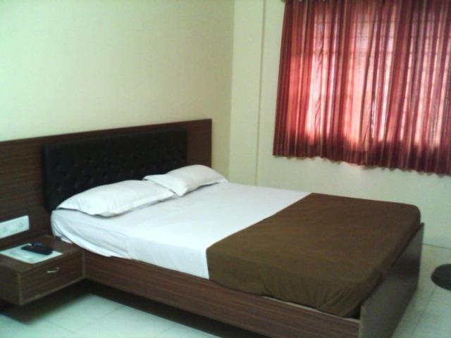 Maple Inn Budget Hotel 벵갈루루 외부 사진